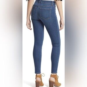 Jessica Simpson Women's Kiss Me Skinny Jeans~ HIGH RISE~BLUE~ 2 NWT